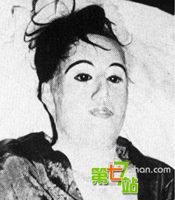 他把尸体改造成娃娃：并爱爱长达7年