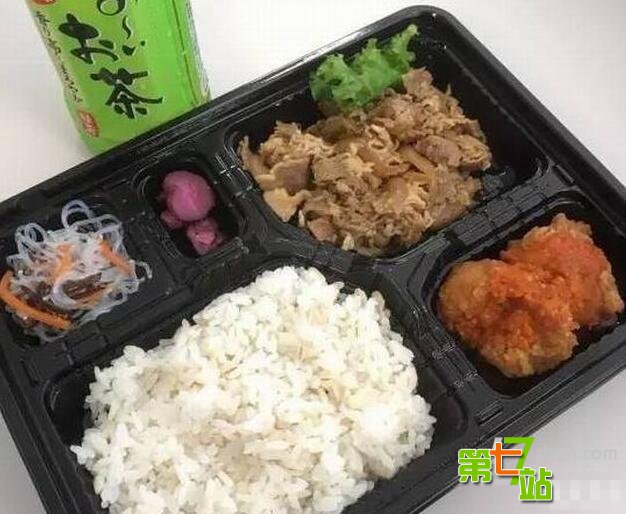 牢饭竟还有人抢着吃！日本监狱文化祭