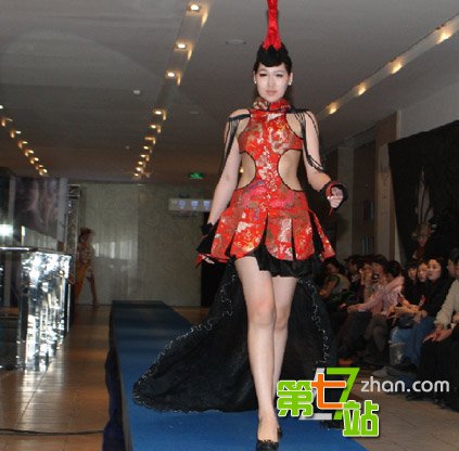 四女共侍一夫：蒙古男人随便挑美女让所有人艳羡