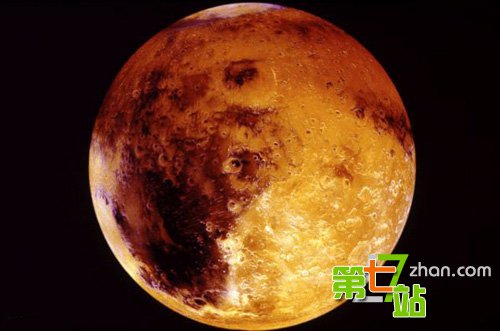 火星发现神秘环形石阵 竟和地球巨石阵十分相似！