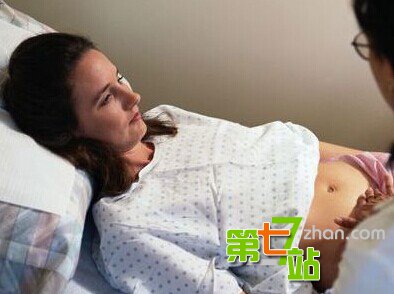 女子口述：去医院做妇科检查竟被摸遍全身