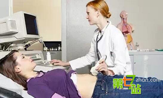 女子口述：去医院做妇科检查竟被摸遍全身