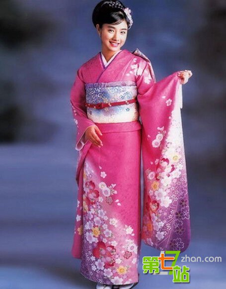 日本女人和服真正用处揭秘 让人脸红不已