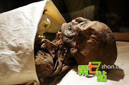 揭楼兰女尸千年不腐之谜