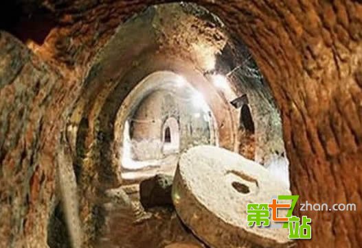 25万年前金属零件震惊世界 绝非人类制造