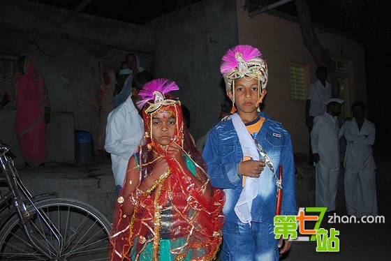 印度少女逃不过的命运：童婚陋习