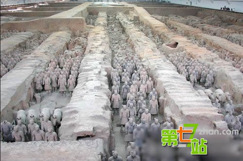 秦始皇陵墓未解之谜：兵马俑竟杀死项羽