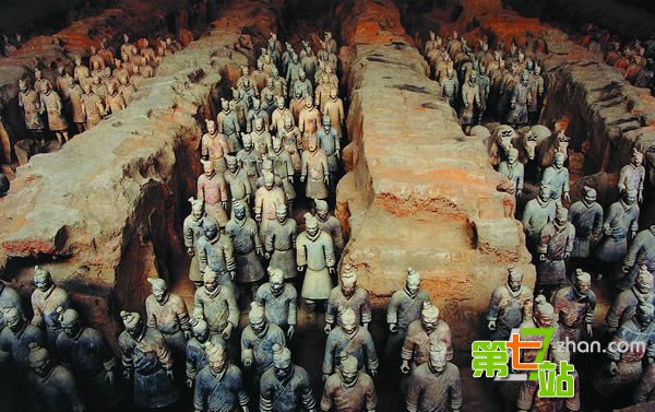 秦始皇陵墓未解之谜：兵马俑竟杀死项羽