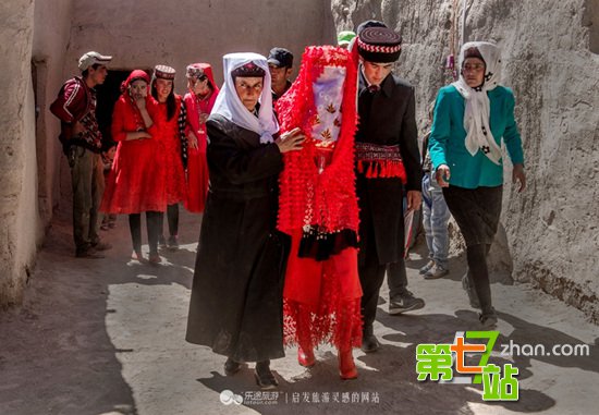 塔吉克斯坦：一场婚礼是整片高原的盛典