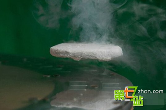 平行宇宙惊人发现：另一世界同样的你