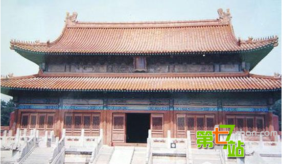 清朝大帝乾隆皇帝陵墓：裕陵三次遭劫