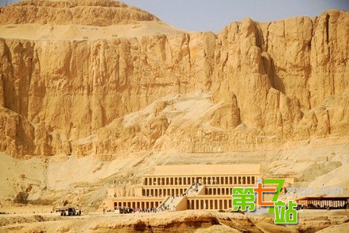 世界八大最奢华陵墓 第一竟然不是兵马俑