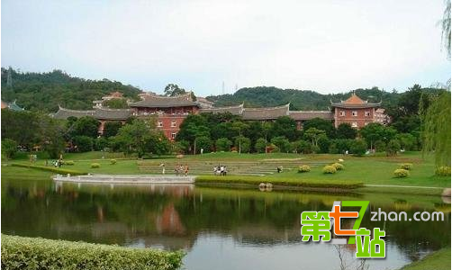 最权威评论：中国十大最美大学校园